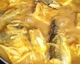 Foto langkah ke 3 dari resep Ikan belanak bumbu pepes pencit/mangga muda.