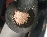 รูปขั้นตอนการทำที่ 2 ของ ไก่ป่น