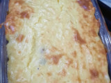 Pastel Tutup Daging Bayam