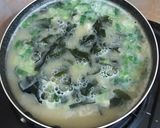 Foto langkah ke 4 dari resep Miso Soup Super Simple.