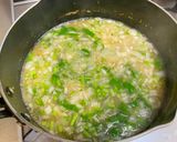 A picture of step 3 of Shrimp Stock Miso Soup.