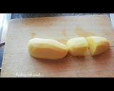 صورة لخطوة 1 من وصفة ودجز البطاطا بتتبيلة بهارات شهية 🍟