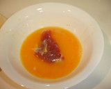Foto del paso 3 de la receta: Solomillo de cerdo rebozado y espárragos