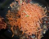 Foto langkah ke 4 dari resep Tumis bunga pepaya,daging dan teri ngk pahit.