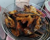 Foto langkah ke 1 dari resep Tumis tongkol kecap pedas.