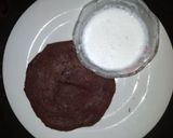 Foto langkah ke 5 dari resep Pancake Cokelat DEBM.