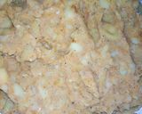 A picture of step 2 of Potato macroni pockets.