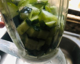 A picture of step 1 of Cucumber smoothie🥒🥛.