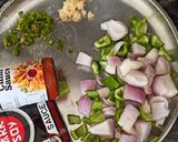 चिली पनीर (chilli paneer recipe in marathi) रेसिपी स्टेप 3 फोटो