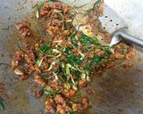 Foto langkah ke 5 dari resep Tumis Lokio dan Ebi.