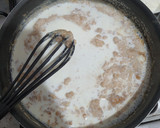 Foto del paso 3 de la receta: Crema de champiñones, a base de salsa bechamel