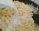 Foto langkah ke 3 dari resep Cheesy Macaroni Schotel panggang.