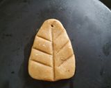 A picture of step 6 of Thekua/Bihari Khajur recipe.