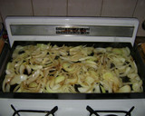 Foto del paso 3 de la receta: Chorizos a la pomarola en la plancheta ⚽