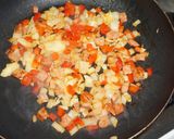 Foto del paso 1 de la receta: Tortilla de papas con chorizo