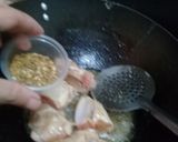 A picture of step 2 of Jhatpat Chicken Karhai.