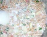 A picture of step 5 of Dahi bhallay.