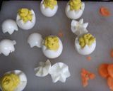 A picture of step 6 of Deviled Egg Chicks.