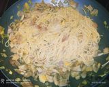 Foto del paso 1 de la receta: Spaguetinis con curry verde