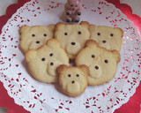 Foto del paso 4 de la receta: Galletitas De Manteca Ositos Cariñosos / Vintage