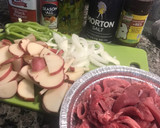 Foto del paso 1 de la receta: Bistec con papas y pimiento verde