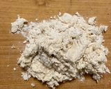 Foto del passaggio 2 della ricetta Focaccia di yogurt greco e fichi