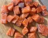 Une image de l'étape 2 de Saumon croustillant et son riz à la mangue de Cyril Lignac.