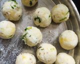 फलाहारी दही भल्ले (falahari dahi bhalle recipe in Hindi) रेसिपी चरण 3 फोटो