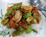 รูปขั้นตอนการทำที่ 2 ของ สะตอผัดกุ้ง โดย..ทำครัวง่ายๆbyจุไรรัตน์