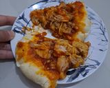 Foto langkah ke 5 dari resep Pizza Tuna.