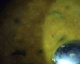 A picture of step 2 of Toast in matar daal.