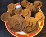 Joghurtos Mickey egér gofri recept fázis 2 fotója