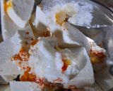 A picture of step 1 of Paneer Changezi.