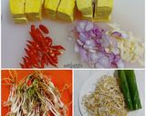 Foto langkah ke 1 dari resep Tumis Tauge Bawang Kucai.