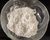 A picture of step 2 of Wheat Bran flour masala roti.
