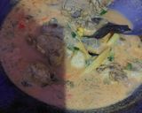 Foto langkah ke 6 dari resep Ayam santen bumbu kuning.