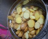 Foto langkah ke 3 dari resep Cheesy Baby Potato.