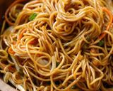 A picture of step 6 of Vegetables chowmein.