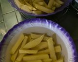 Foto langkah ke 2 dari resep Kentang goreng homemade.