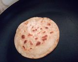A picture of step 6 of Potato bread and scrambled eggs tacos.