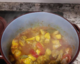 Foto del paso 4 de la receta: Guisado de pollo con tallarines