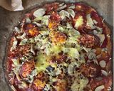 Karfiol alapú pizza recept fázis 3 fotója
