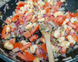 Foto del paso 2 de la receta: 🌶 Tacos de langostinos 🌶 🧀🍃🍅 🌮