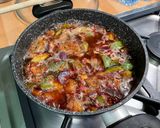 Une image de l'étape 6 de Compote de prunes, figues blanches et pétales de rose.