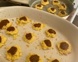 Foto del paso 5 de la receta: Pepas de coco y dulce de leche