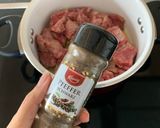 Hình bước làm 3 của món Bò hầm kiểu Hungary