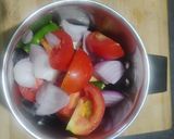 A picture of step 2 of Green Peas Sundal.