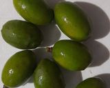 A picture of step 1 of Amra(Hog Plum) Bharta.