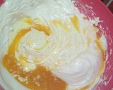 Foto langkah ke 4 dari resep Bolu Kukus Rainbow.