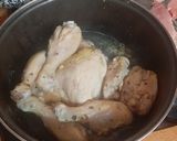 A picture of step 1 of Chicken in Tomato and Mushroom Sauce.